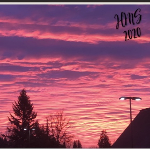 Meet your Posher, Aleah - Picture 1 of 1